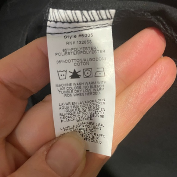 Women’s Wonder Wink scrubs. Black sizes XS & M - Picture 3 of 8